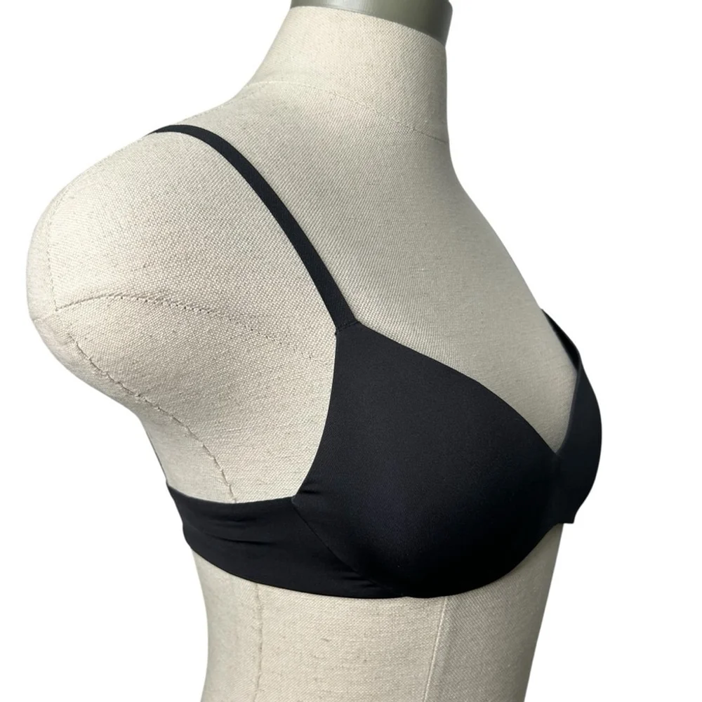 Skims Kim Kardashian Wireless Form Push Up Plunge Bra in Onyx Black 34C - Picture 10 of 12